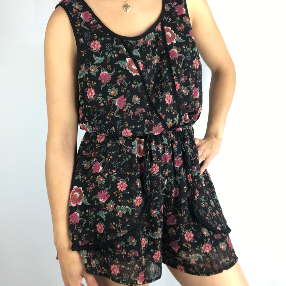 Zoe & rose black floral romper